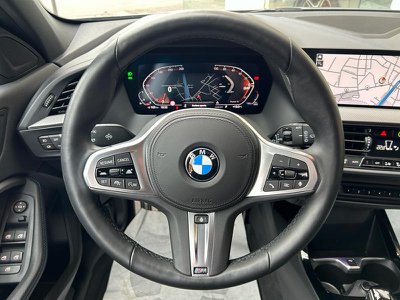 BMW Serie 1 118i 5p. M Sport + 18 + NAVI, Anno 2020, KM 31600 - glavna fotografija