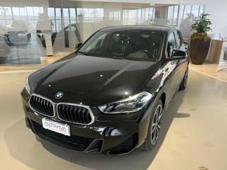 BMW Serie 1 M 135i xdrive auto, Anno 2021, KM 13032 - glavna fotografija