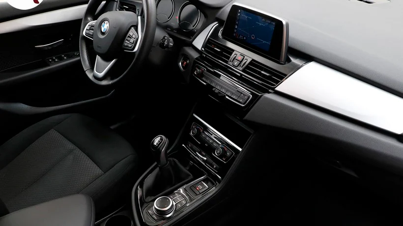 BMW 216 d Active Tourer Luxury (rif. 20755307), Anno 2015, KM 99 - glavna fotografija