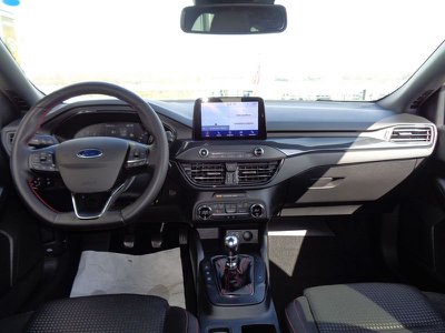 Ford Focus 1.5 EcoBlue 120 CV 5p. ST Line, Anno 2020, KM 75700 - glavna fotografija