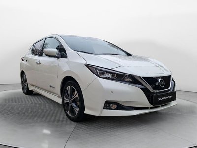 Nissan Leaf Tekna 40 kWh ProPilot Park, Anno 2021, KM 35000 - glavna fotografija