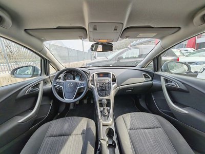 Opel Astra 1.6 Cdti Sports Tourer Business, Anno 2017, KM 144000 - glavna fotografija