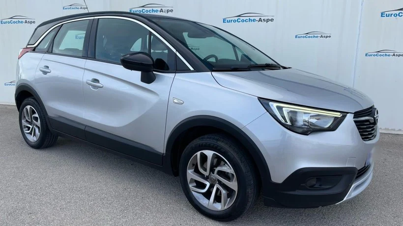 OPEL Crossland X 1.2T S&S Design Line 110 - glavna fotografija