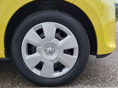 Renault Twingo 1.0 SCe ZEN unipro, Anno 2017, KM 62221 - glavna fotografija