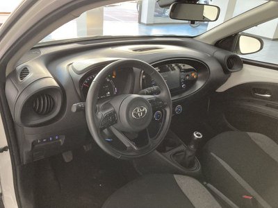 Toyota Aygo 1.0 VVT i 72 CV 5 porte x play, Anno 2019, KM 20270 - glavna fotografija