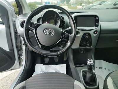 Toyota Aygo Connect 1.0 VVT i 72 CV 5 porte x cool, Anno 2020, K - glavna fotografija