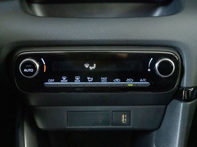 TOYOTA Yaris Cross 1.5 Hybrid 5p. E CVT AWD i Lounge PREZZ - glavna fotografija