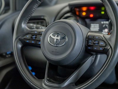 Toyota Yaris 4ª serie 1.5 Hybrid 5 porte Active, Anno 2024, KM 1 - glavna fotografija