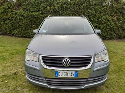 Volkswagen Touran 1.2 TSI Comfortline 7 posti, Anno 2018, KM 49 - glavna fotografija