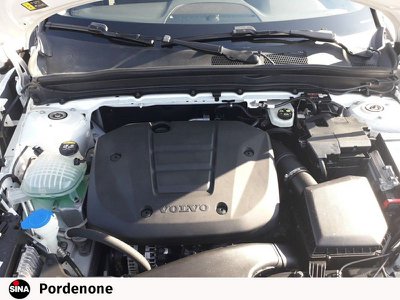 Volvo XC40 T2 Geartronic Momentum Core, Anno 2021, KM 43052 - glavna fotografija
